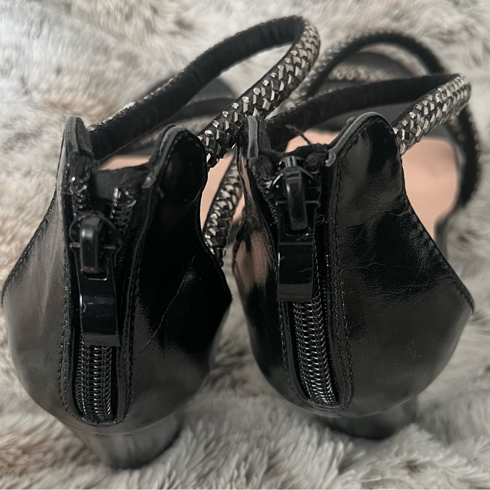 FEMI Black Gunmetal grey rhinestone scrappy heels - Picture 5 of 6